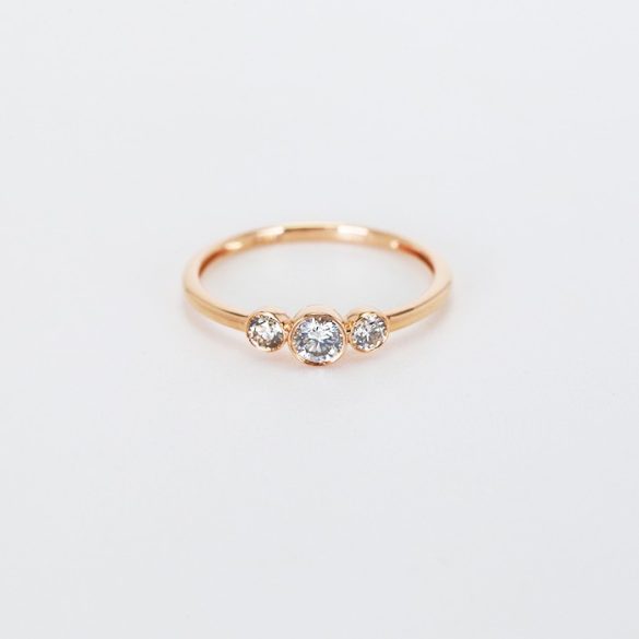Arany Gyűrű Brillel - 10704H