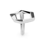LENCIA-ANGULAR-WHITE-Gyuru-32017007