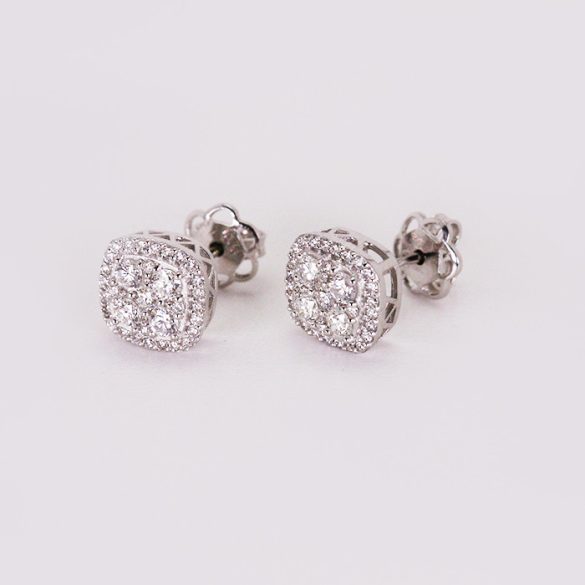 Arany-fulbevalo-9272
